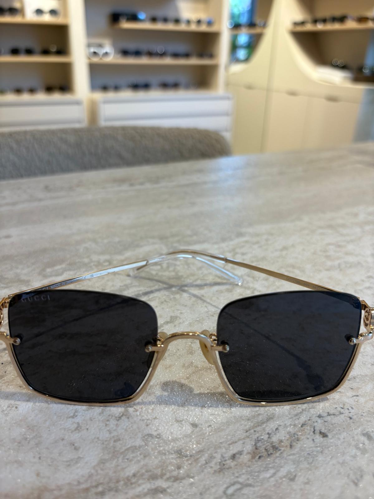 GUCCI GG1279S 001 – Çerçevesiz Kare Camlı Altın Güneş Gözlüğü (54-21-140)