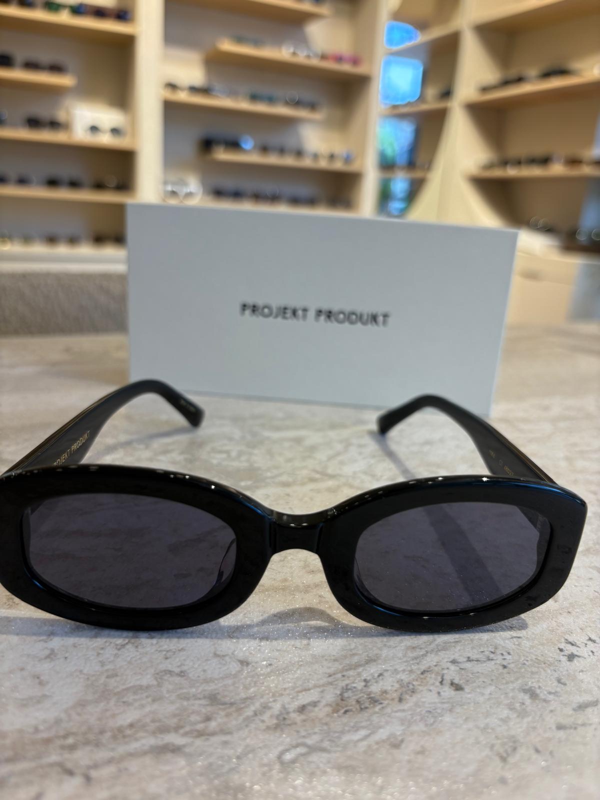 Projekt Produkt P12 HM4 C1 – Kalın Siyah Oval Çerçeveli Unisex Güneş Gözlüğü