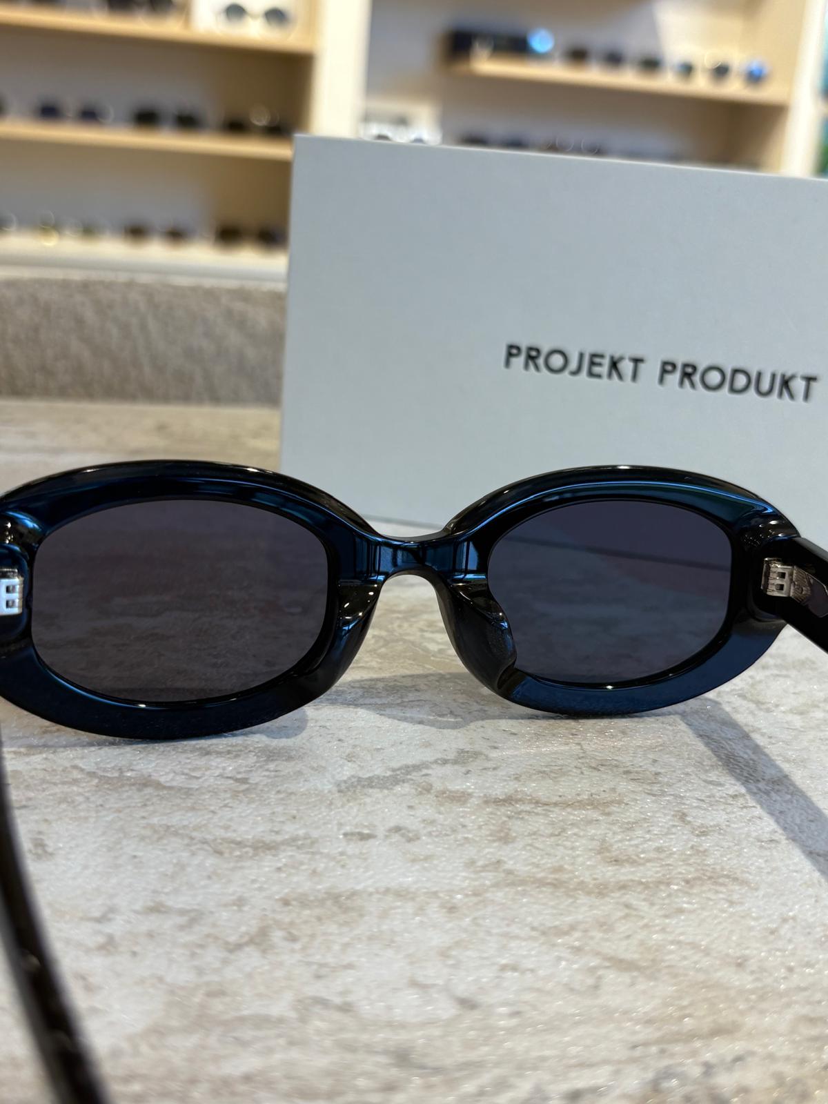 Projekt Produkt P12 HM4 C1 – Kalın Siyah Oval Çerçeveli Unisex Güneş Gözlüğü
