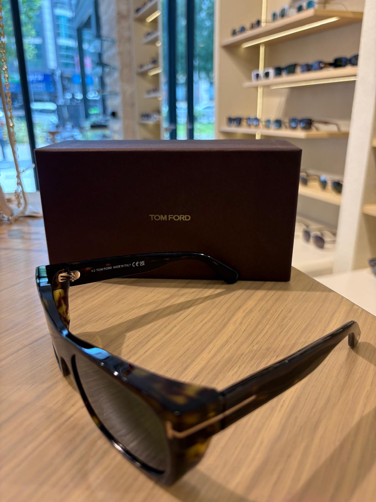 Tom Ford Juan TF1181 52N – Havana Güneş Gözlüğü