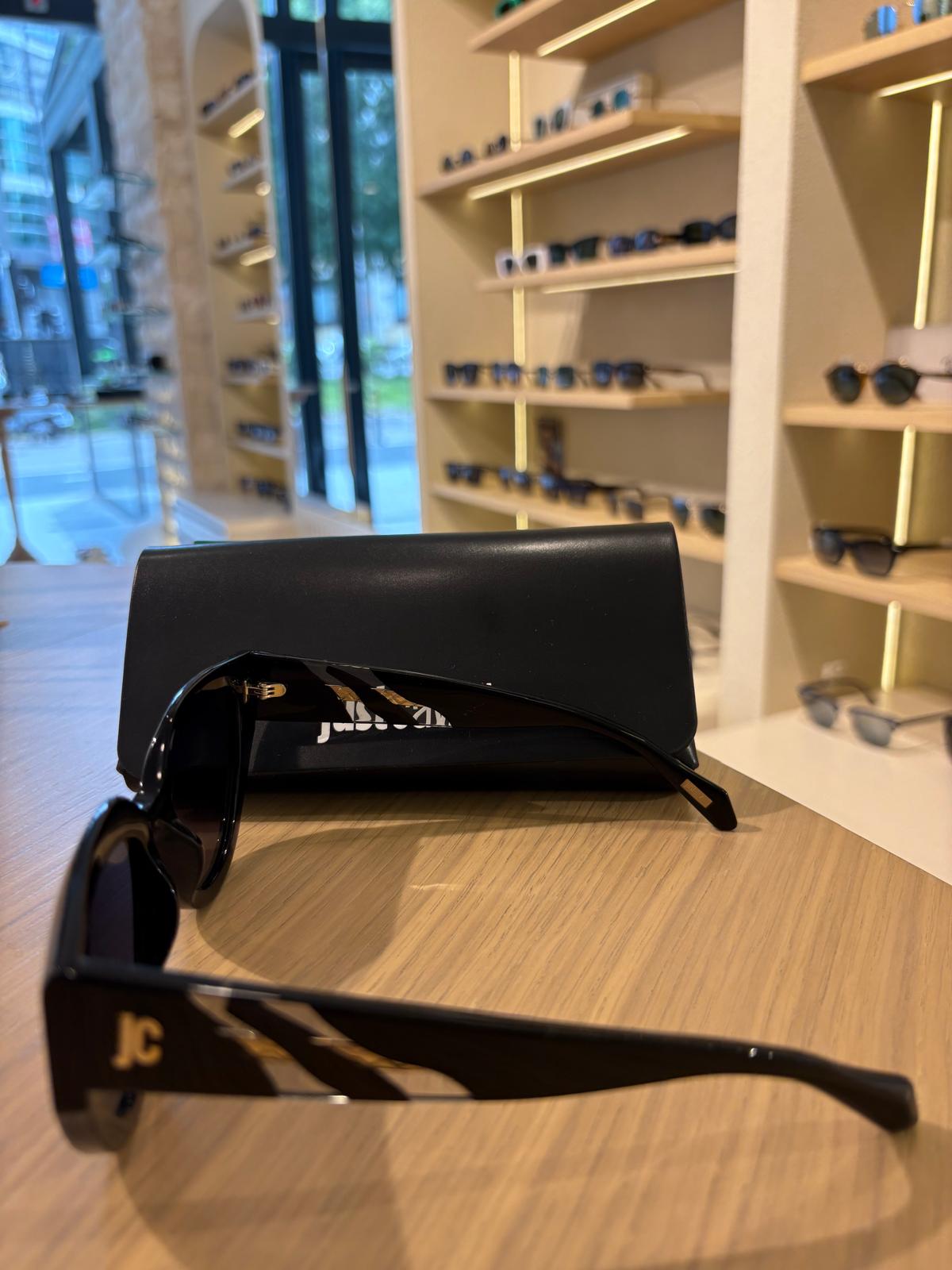 Just Cavalli SJC 086V 0700 – Kadın Güneş Gözlüğü | Pelin Canlı Optik