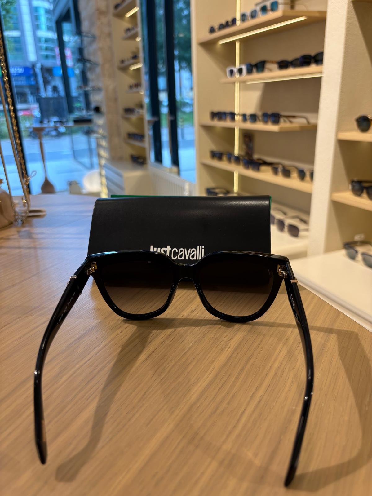 Just Cavalli SJC105 0700 – Siyah Kadın Güneş Gözlüğü