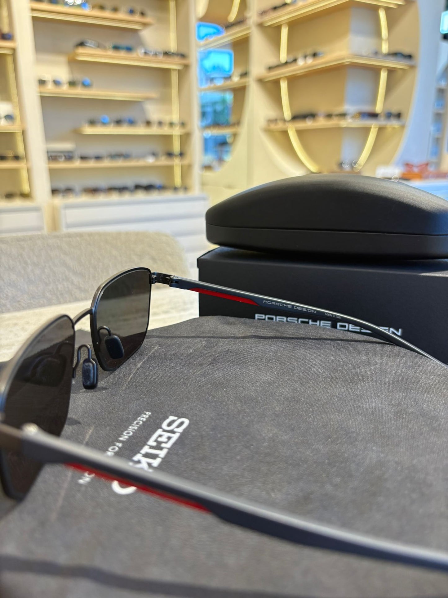 Porsche Design P'8982 C CAT.3P Güneş Gözlüğü – Net Görüş, Sade Zarafet