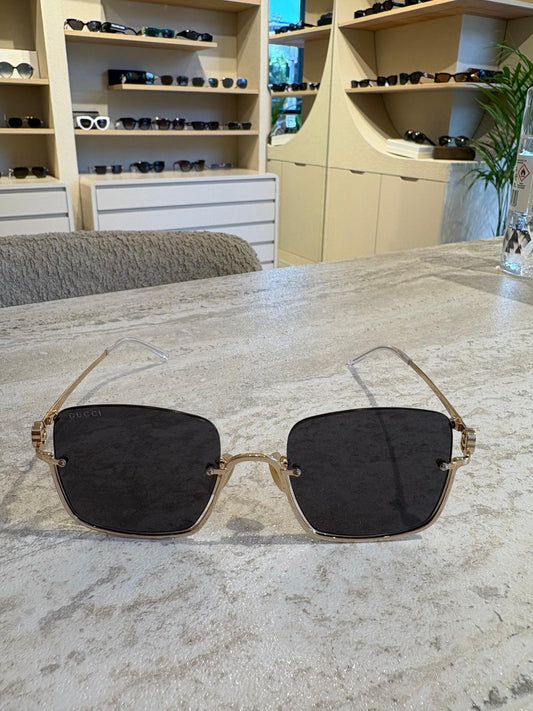 GUCCI GG1279S 001 – Çerçevesiz Kare Camlı Altın Güneş Gözlüğü (54-21-140)