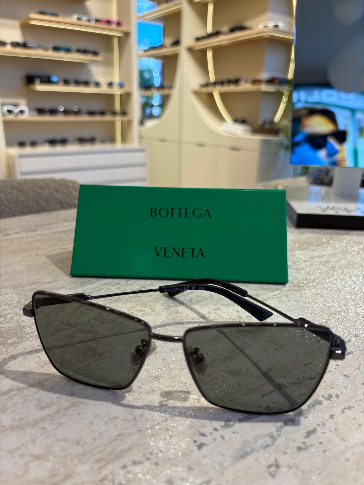 Bottega Veneta BV1195S 001 – Modern Minimalizmin Metal Yorumu