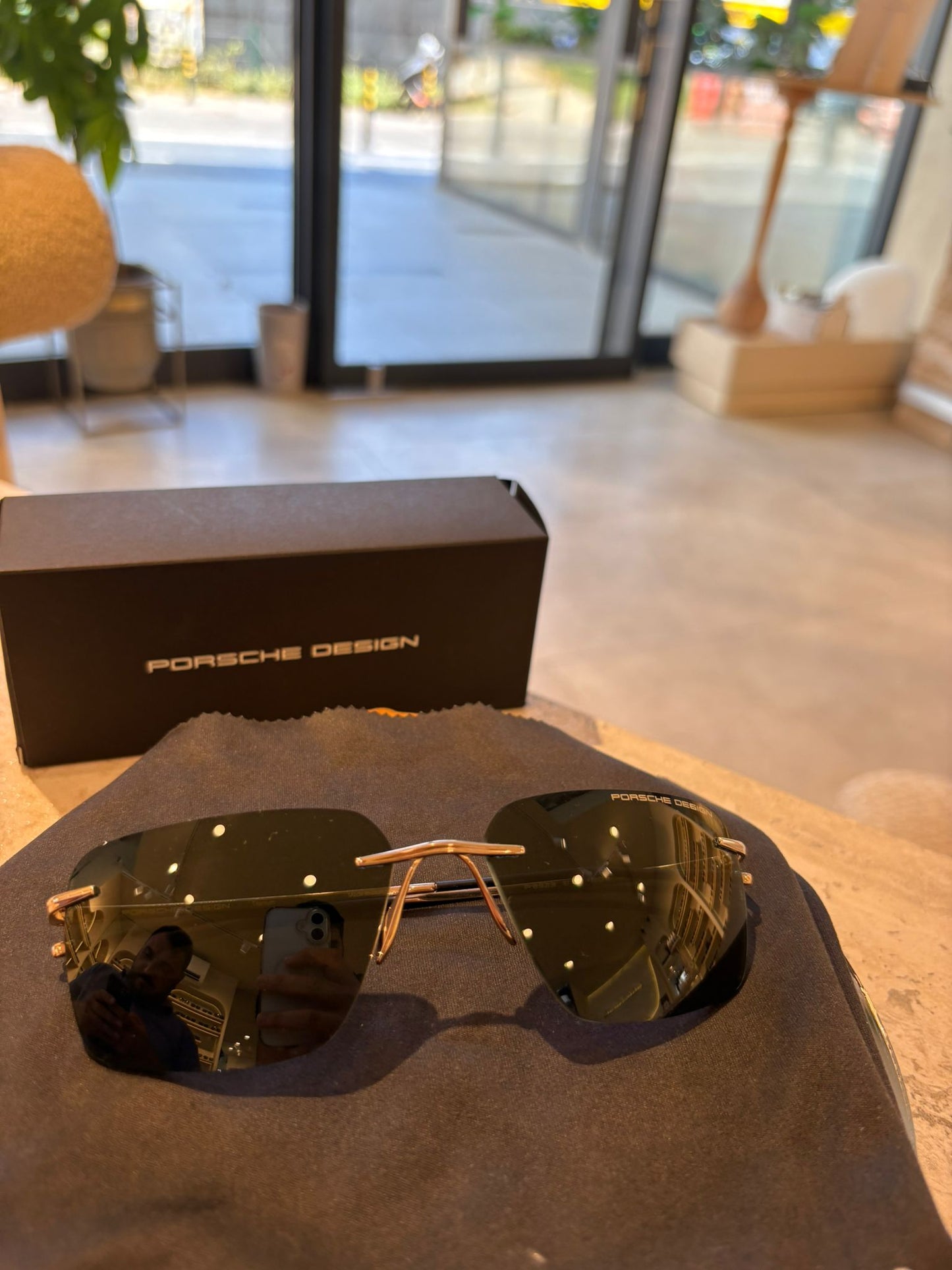 Porsche Design P'8923 B1 CAT.3 Güneş Gözlüğü – Ultra Hafiflik, Maksimum Etki